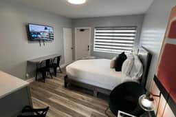 Stylish Boutique Hotel - Queen suite - Oceano Suites